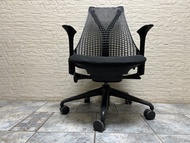 Herman Miller Sayl 有扶手款