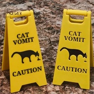 Fashion Funny Cat Vomit Sign Bright Yellow Gift Warning Sign Cat Vomit Sign for Cat Lover