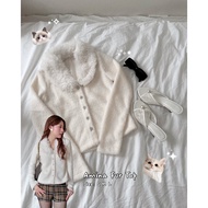 Joella: Amina Fur Top_Fur collar shirt