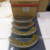 Brake Shoe Rear Brake Pads Triton Pajero Sport 4600A106