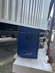 掛牆信箱連密碼鎖