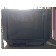 vintage old sony triniton colour tv interior