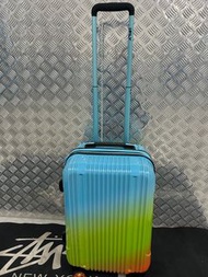 全新完美系列：Ifly 20 inch expandable luggage ; Ifly 20 吋可擴展行李箱 56  x 35 x 24 cm （+3cm）