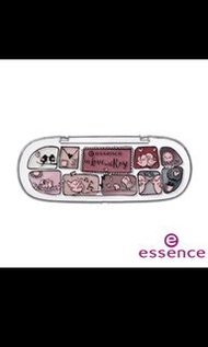 essence 艾森絲 玫瑰花園眼影彩盤 7g