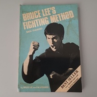 Bruce Lee's Fighting Method: Basic Training (Pre-owned book)