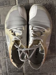 Vivobarefoot 運動鞋