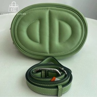 🌈Hermes💚In the loop🌟豬鼻子腰包💚牛油果綠銀扣🌈98新🌟Swift 皮🌟beltbag🌟豬鼻子🌟愛馬仕🌟
