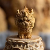 崖柏木雕 手把件 麒麟瑞兽 镇宅 工艺品 把玩物件汽车摆件 家居装饰Cliff cypress wood carving handle piece, Qilin auspicious beast to