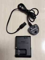 Nikon MH-25a 電池充電器