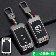 Zinc Alloy Car Remote Key Cover Case Keychain Holder for Toyota Vios Yaris Sienta Spade Hiace 200 Series Port MPV Accessories