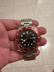 Tudor 紅圈 25000$ 99%new 有單有盒 專門店賣緊36500