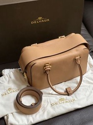 Delvaux cool box MM