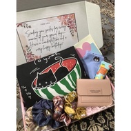 Readystock Gift Boxx for Girl/ Bestfreind/ Bestie ✨💜 Totebag/ Watch/ Purse/ Wish Card / Box/ Scrunch