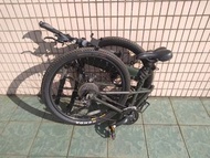 Montague 摺合式單車