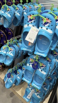 代購閃電王麥坤Crocs Dinoco