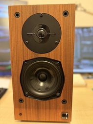 KEF Reference 101 Not LS3/5A