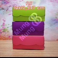 Cake Box 16x12.5 Cake Box/ 16x12.5 / R5 310 colors AK