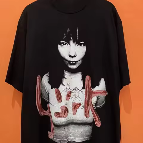 Bjork Graphic Gift Unisex T-Shirt for Fans Summer New Vintage Fashion Men's and Women's Streetwear