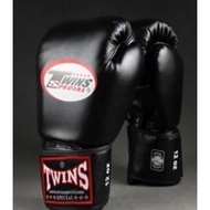 Muaythai Boxing Gloves/MMA Boxing Gloves PREMIUM QUALITY TWINS 14 OZ