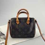 【85%新✨經典保值】LV NANO SPEEDY MINI枕頭包