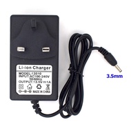 Lithium Battery Charger 13.5V DC 3.5mm x 1.35mm Polymer Li-ion 13V 14V