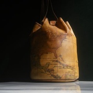 【老時光 OLD-TIME】早期二手包義大利Alviero Martini地圖水桶包