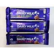 Cadbury Dairy Milk Chocolates / Fruit &amp; Nut 70g