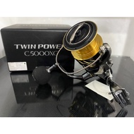 ⚡ด่วน⚡ สปิน SHIMANO TWIN POWER C5000XG KM4.25232⚡ไม่มีได้ไม่แน้ว⚡