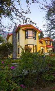 Alaya Stays Thistle House - 4 BHK Hideaway with Gazebo & Terrace