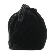 二手 Prada 黑色天鵝絨抽繩袋（B8004），NERO 顏色，義大利製。