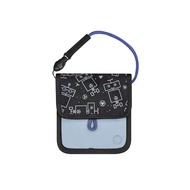 กระเป๋าเด็ก มี 2 สี ให้เลือก คือสีฟ้า และ สีชมพู ลวดลายหุ่นยนต์ Mercedes-Benz เรืองแสงได้ในที่มืด ผล