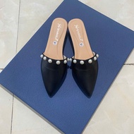 Pearl-matched heels come in big sizes from 35 - 45, simple, luxurious, easy to wear without hurting 