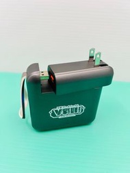 大容量行動電源10000mAh(內建USB充電頭、充電線）Large-capacity mobile power supply 10000mAh (built-in USB charging head