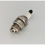 L8RTF L8RTC upgraded version, same as WSR6F BPMR7A spark plug garden tools chainsaw hedge trimmer