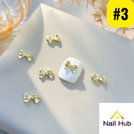 AC.195 Pack Of 2 Pieces Gold Bow Nail Accessories 3