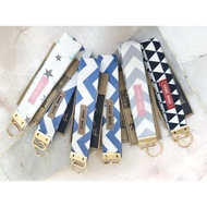 KEYCHAIN FOB COTTON ( RANDOM DESIGN)