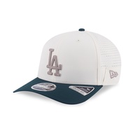 New Era หมวกรุ่น LOS ANGELES DODGERS 9SEVENTY COLLECTION CHROME WHITE AND DARK GREEN 9SEVENTY STRETC