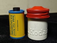 Kodak ektachrome絕版經典底片鐵罐（白底紅蓋內黃）