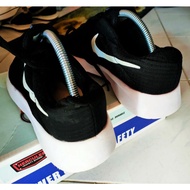 Preloved Shoes Nike.