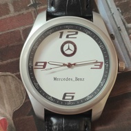 นาฬิกาญี่ปุ่น เบนซ์ ระบบถ่าน เก่าเก็บไม่ผ่านการใช้งาน เรียบหรู ขึ้นข้อหล่อมาก