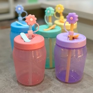 Universal Jar 550ml with Tupperware straw
