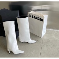 พร้อมส่งไม่ต้องรอ!รองเท้าบูทหนังรุ่นAliciaทรงใหม่สุดปังใส่แล้วขาเรียวไม่ตันค่ะ(ปลายแหลม)