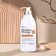 cloudy wood himalaya moringa perfume shampoo