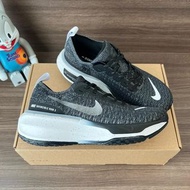 Nike Invincible 3 白黑