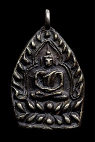 龍婆boon 2470 座山佛 銀版