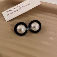 French Vintage Pearl Early Spring New Pearl Earrings Exaggerate Elliptical Fashionable Earrings