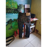 BLEU INDIGO SELVEDGE DENIM || SELVEDGE DENIM ACCENT JEANS DENIM SELVEDGE