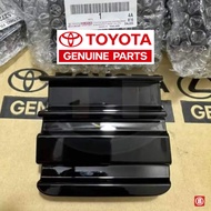 Genuine TOYOTA YARIS Tractor Cover Year 20-25 4 Doors (52721-YP111)