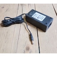 Dec - 9 Vdc - 600mA pow adapter, new
