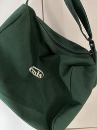 emis 綠色單肩包